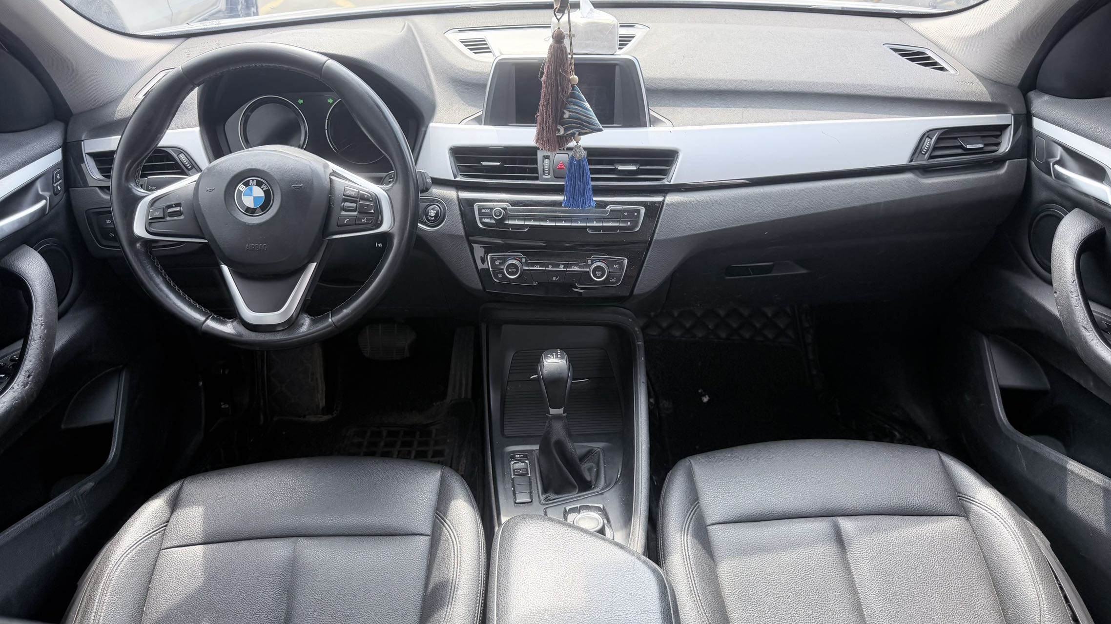 BMW X1 2018 #5 BMW X1 2018 صورة سيارة #5