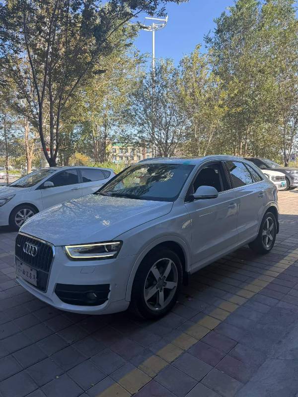 Audi Q3 2016 Audi Q3 2016 car image