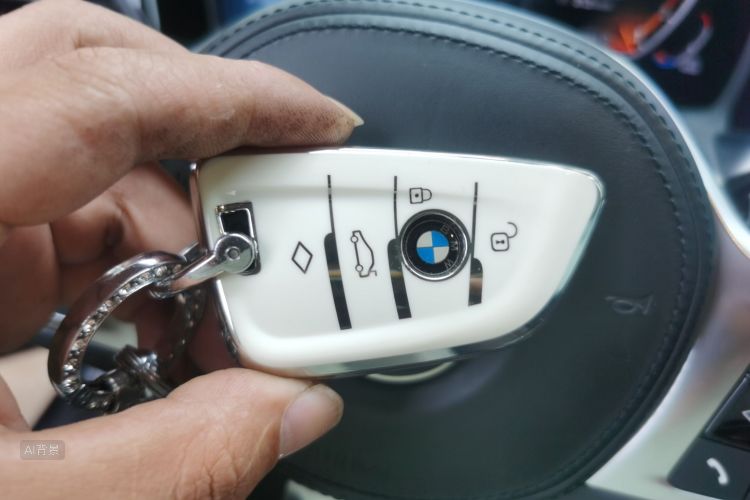 BMW 3 Series 2021 #10 BMW 3 Series 2021 car image #10