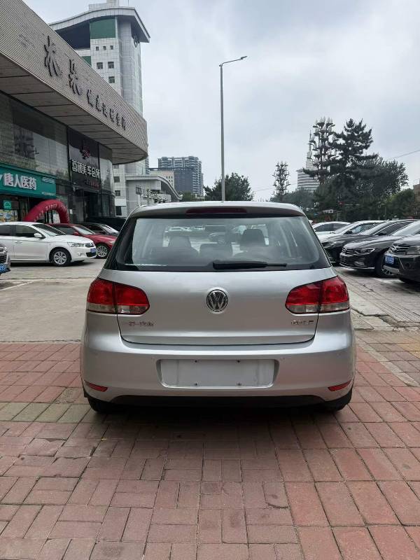 Volkswagen Golf 2011 #5 Volkswagen Golf 2011 car image #5