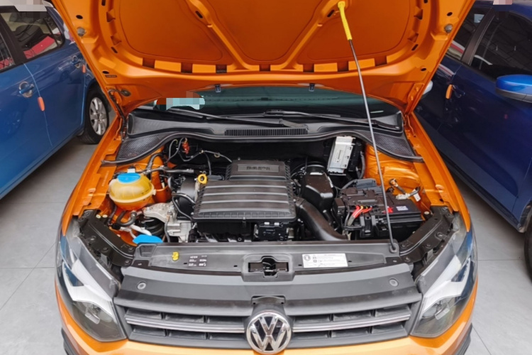 Volkswagen Polo 2015 #20 Volkswagen Polo 2015 car image #20