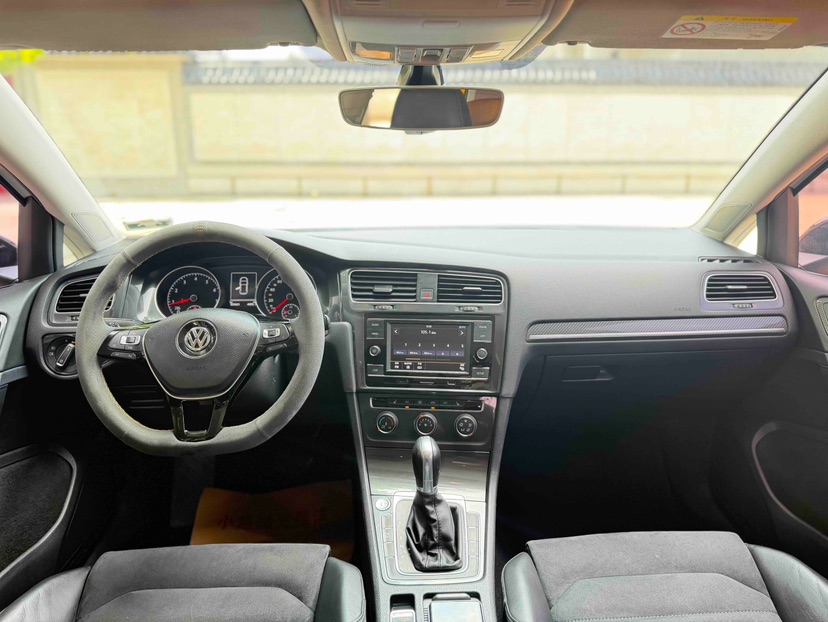 Volkswagen Golf 2018 immagine di auto #5