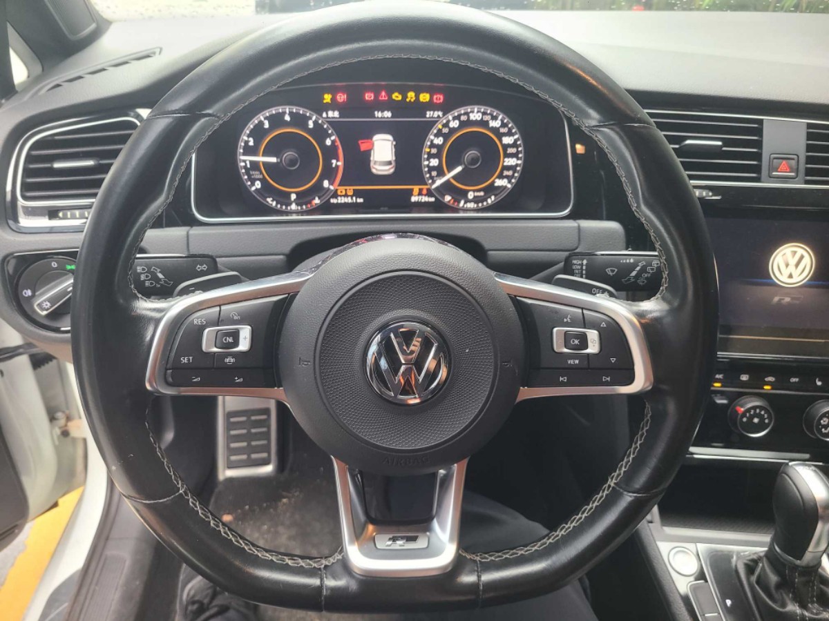 Volkswagen Golf 2020 #4 Volkswagen Golf 2020 car image #4