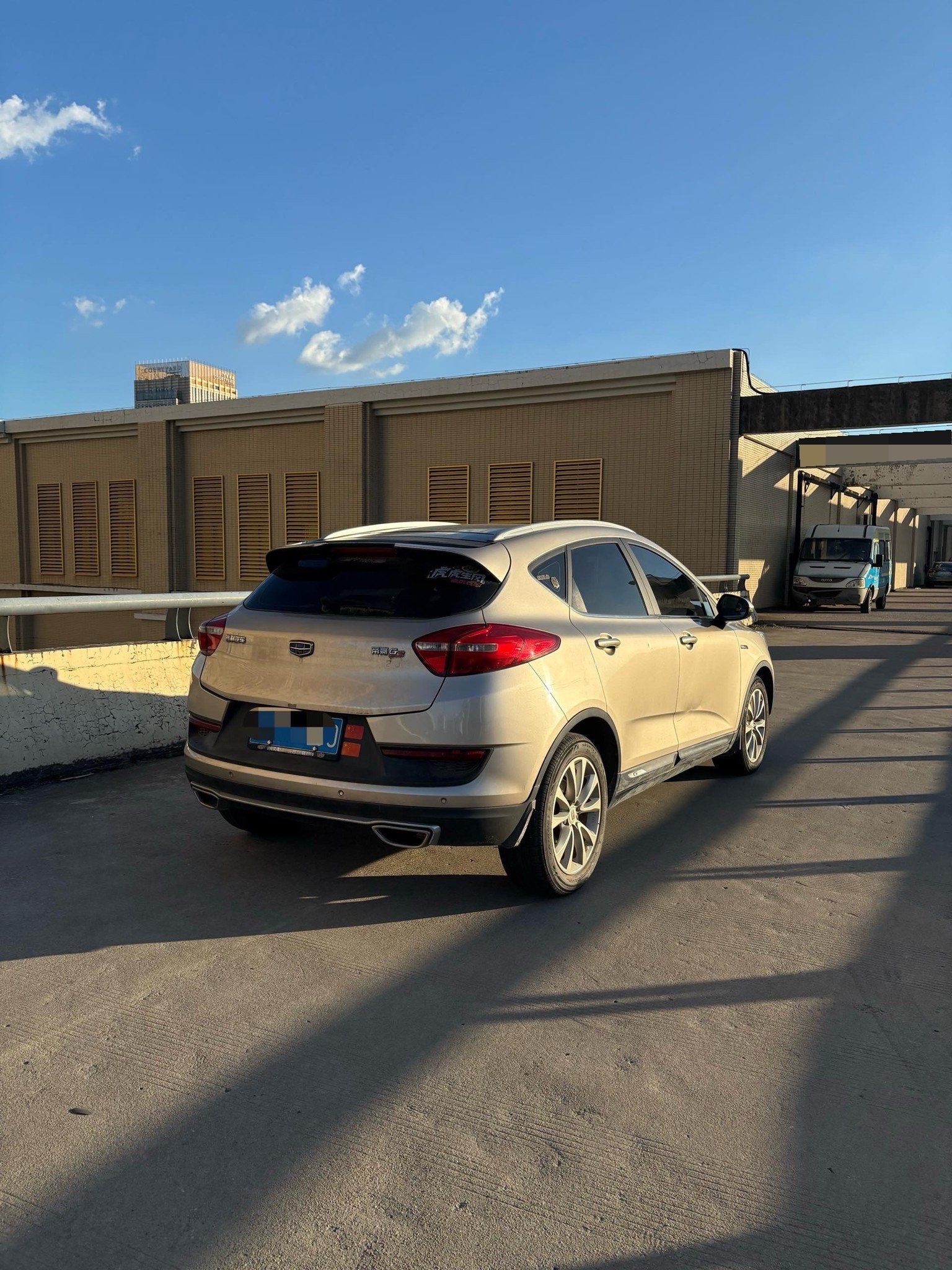 GEELY Emgrand GS 2017 car image #8