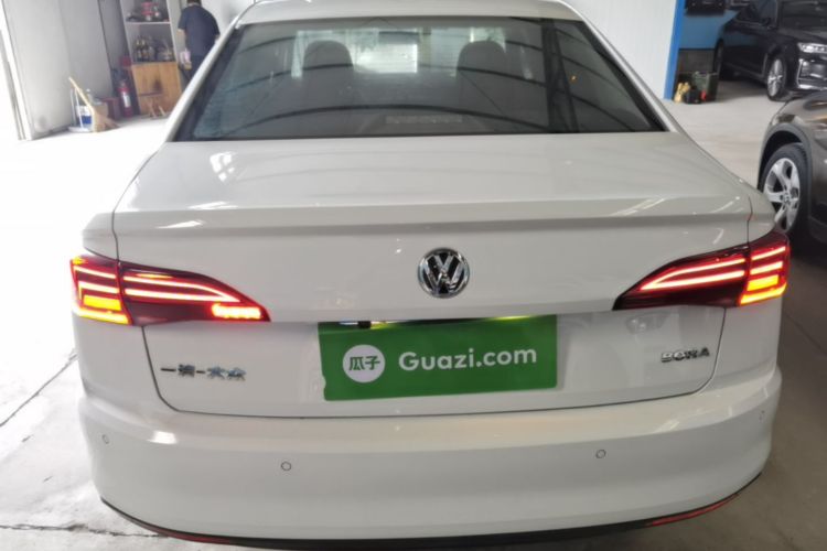 Volkswagen Bora 2019 car image #6