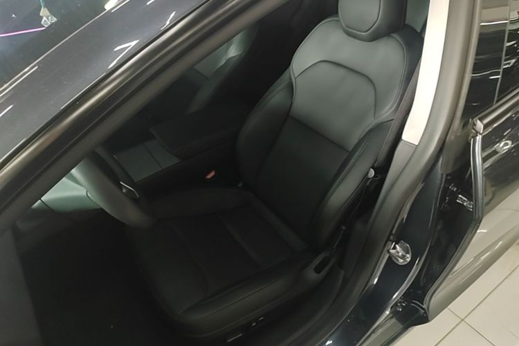 Tesla Model 3 2024 #19 Tesla Model 3 2024 car image #19
