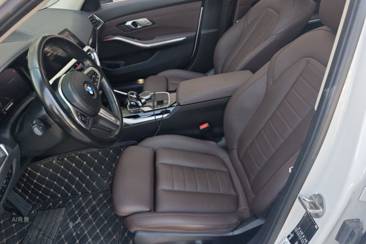 BMW 3 Series 2021 car image #17