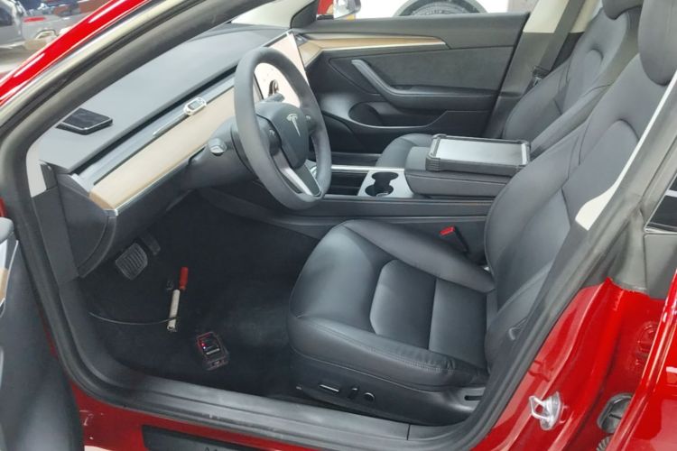 Tesla Model 3 2021 #19 Tesla Model 3 2021 car image #19