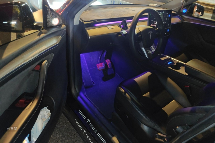 Tesla Model Y 2023 #18 Tesla Model Y 2023 car image #18
