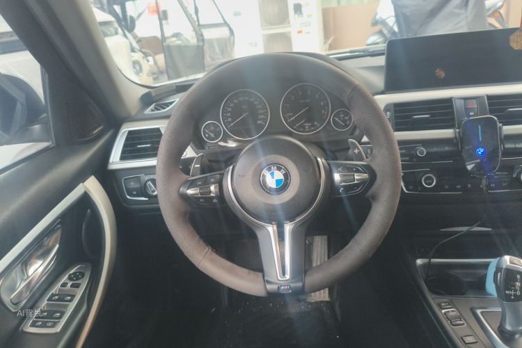 BMW 3 Series 2015 immagine di auto #12