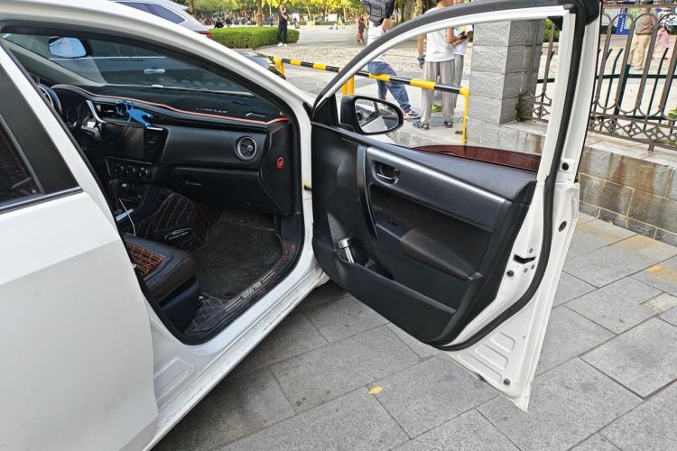 Toyota Corolla 2018 #25 Toyota Corolla 2018 imagen de coche #25