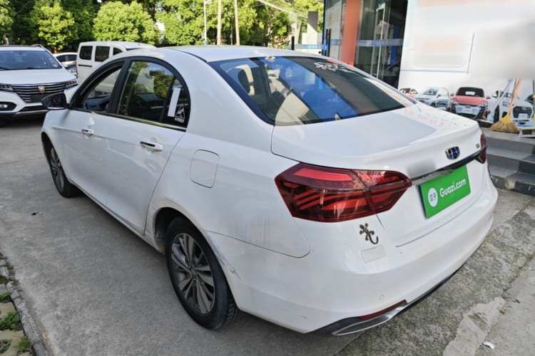 GEELY Emgrand 2019 car image #5