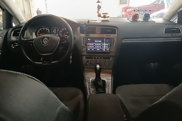 Volkswagen Golf 2014 #10 Volkswagen Golf 2014 car image #10