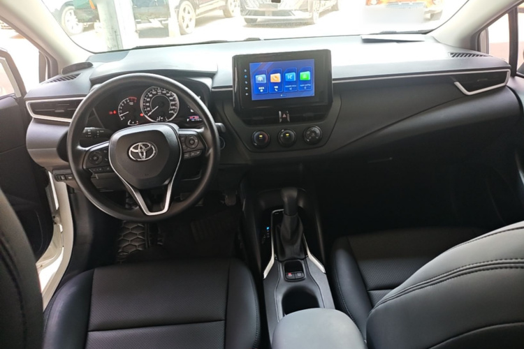 Toyota Corolla 2025 car image #10