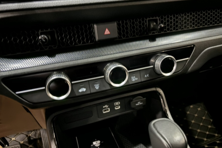 Honda CR-V 2023 car image #11