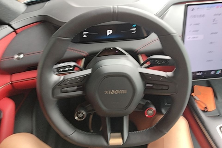 MI SU7 2025 immagine di auto #15
