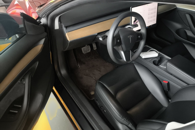Tesla Model 3 2023 #16 Tesla Model 3 2023 immagine di auto #16