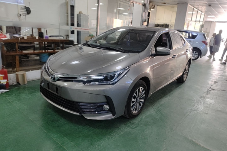 Toyota Corolla 2019 #2 Toyota Corolla 2019 car image #2