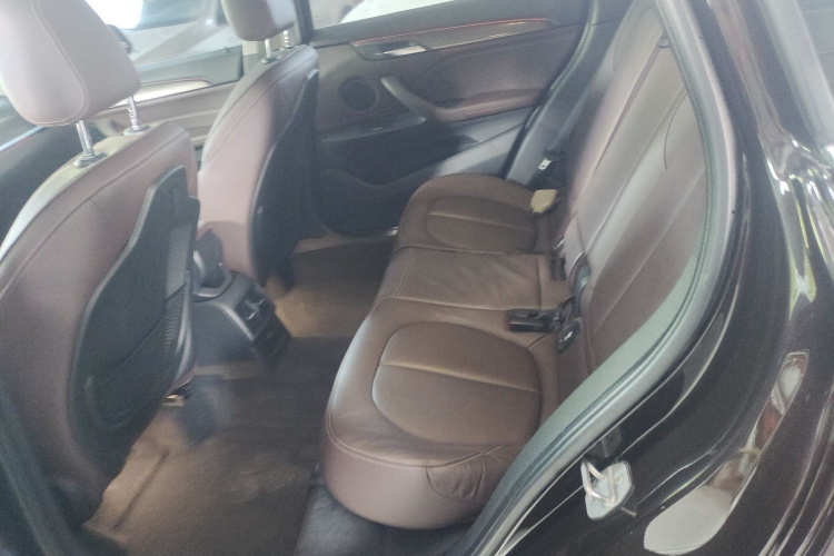 BMW X1 2017 #13 BMW X1 2017 immagine di auto #13