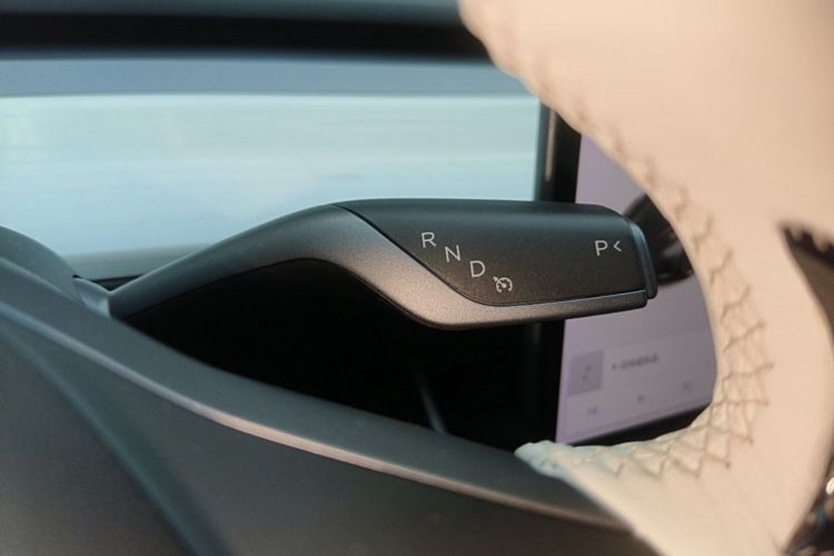Tesla Model 3 2020 #14 Tesla Model 3 2020 صورة سيارة #14
