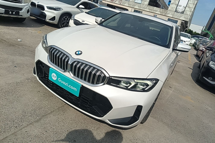 BMW 3 Series 2023 #2 BMW 3 Series 2023 car image #2