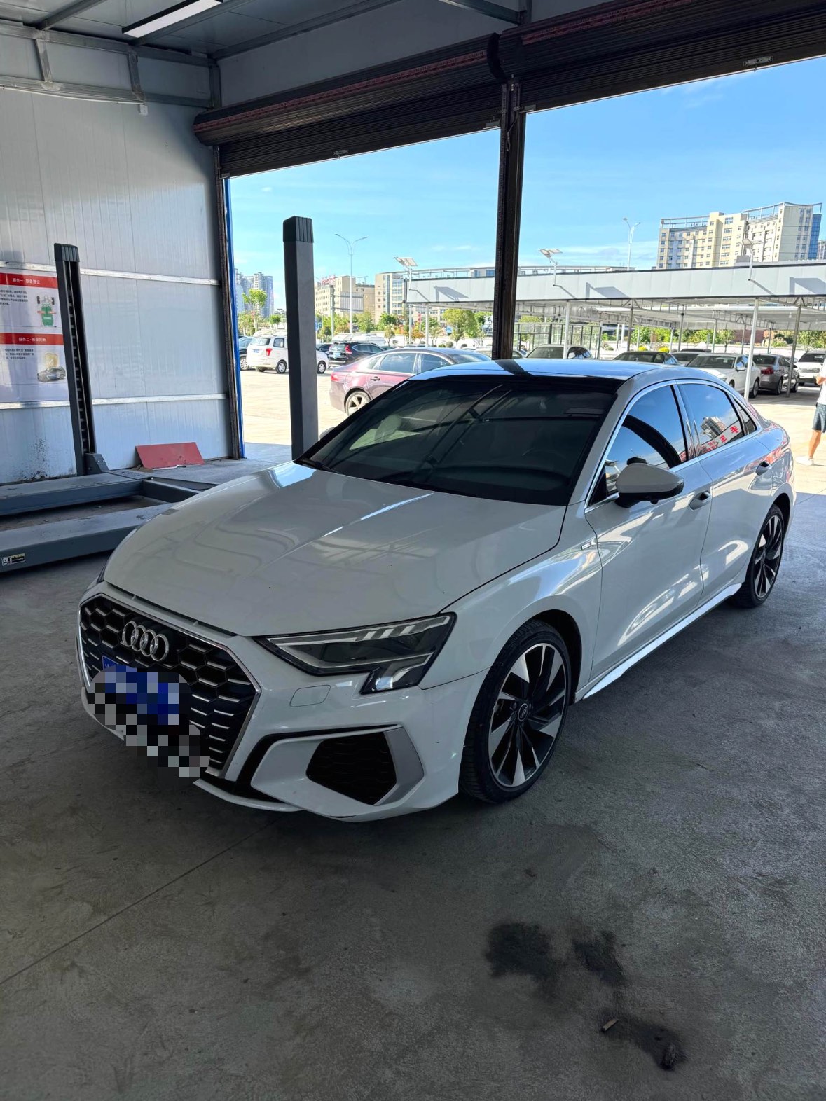 2022 2022 car image