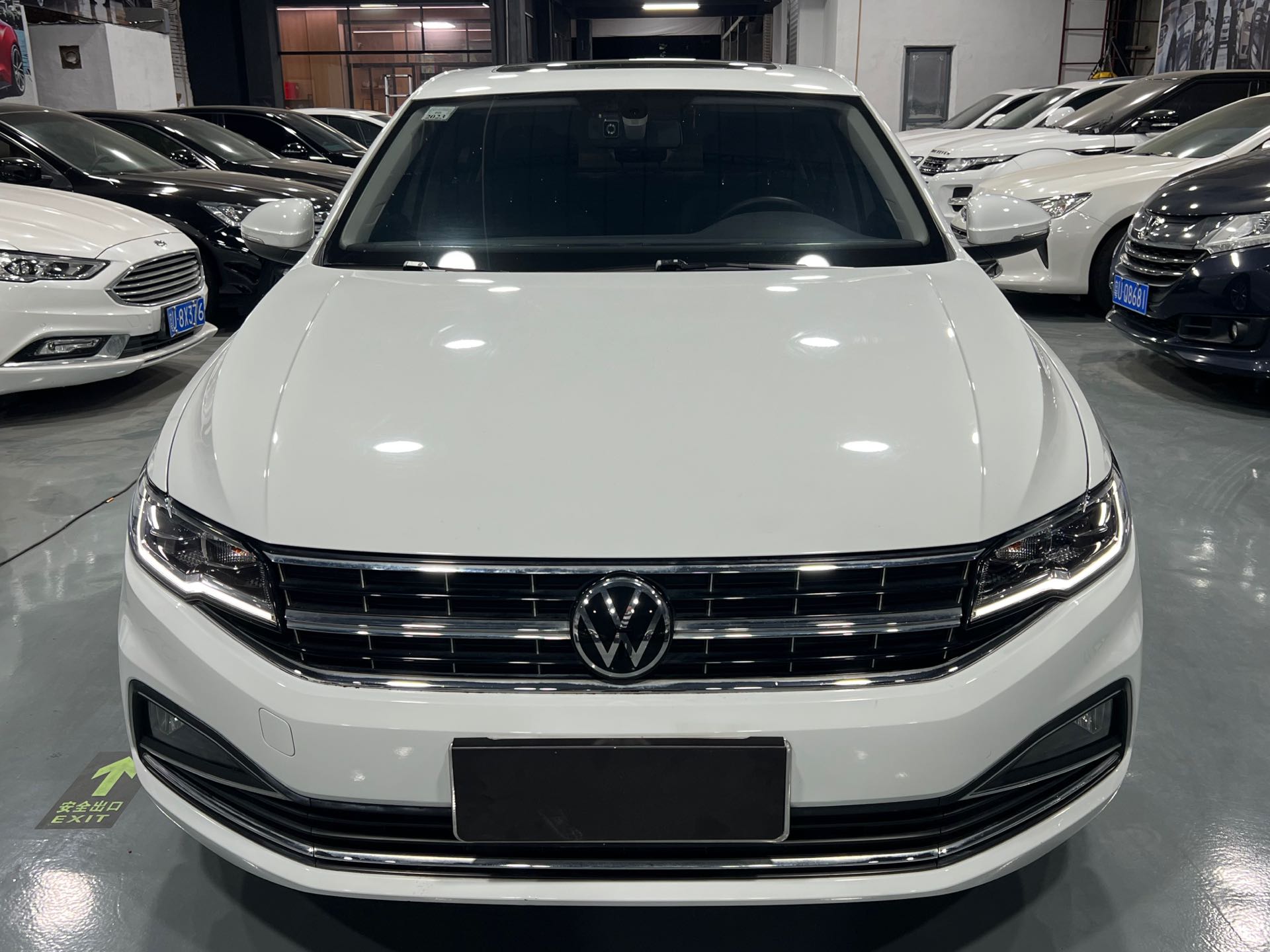 2021 imagen de coche #2