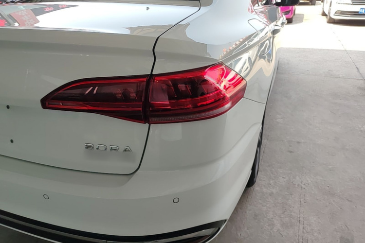 Volkswagen Bora 2023 car image #8