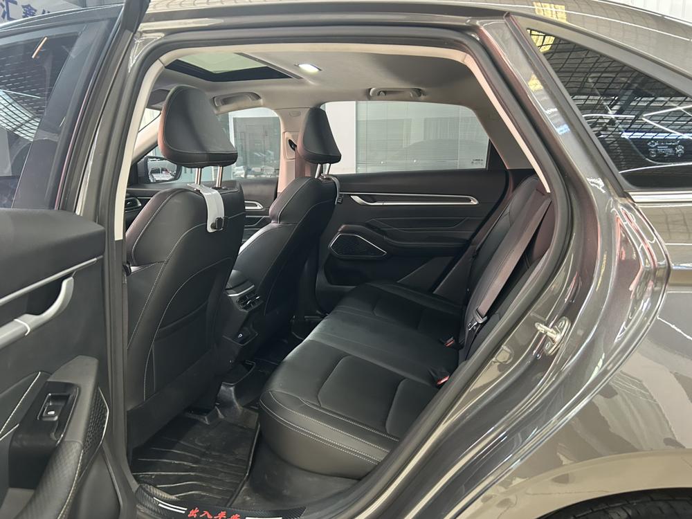 GEELY Emgrand 2023 car image #13