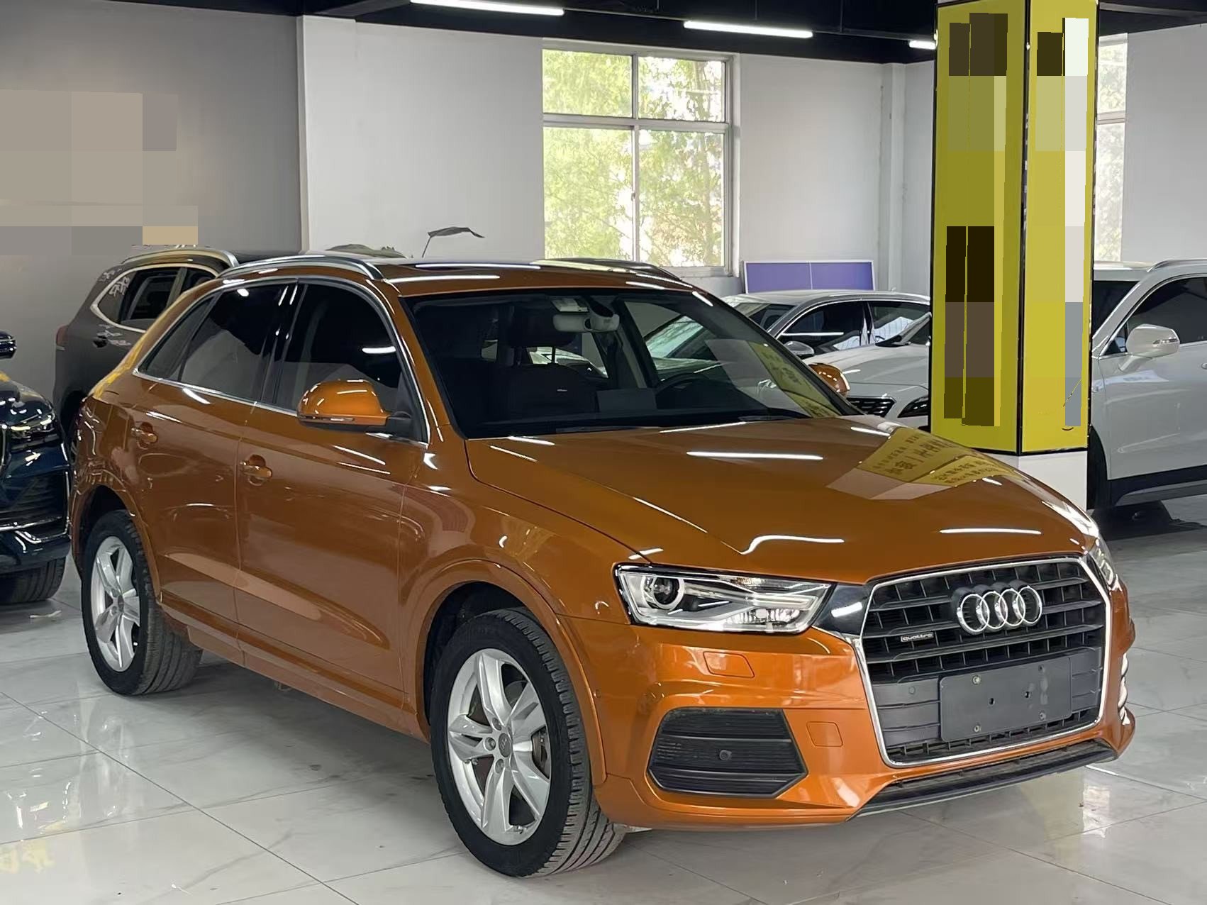 Audi Q3 2016 car image #2