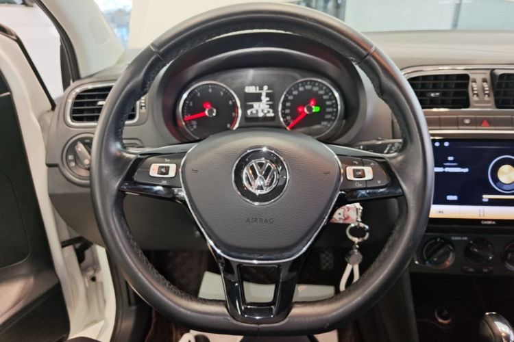 Volkswagen Polo 2018 #11 Volkswagen Polo 2018 car image #11