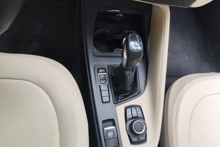 BMW X1 2016 #18 BMW X1 2016 car image #18