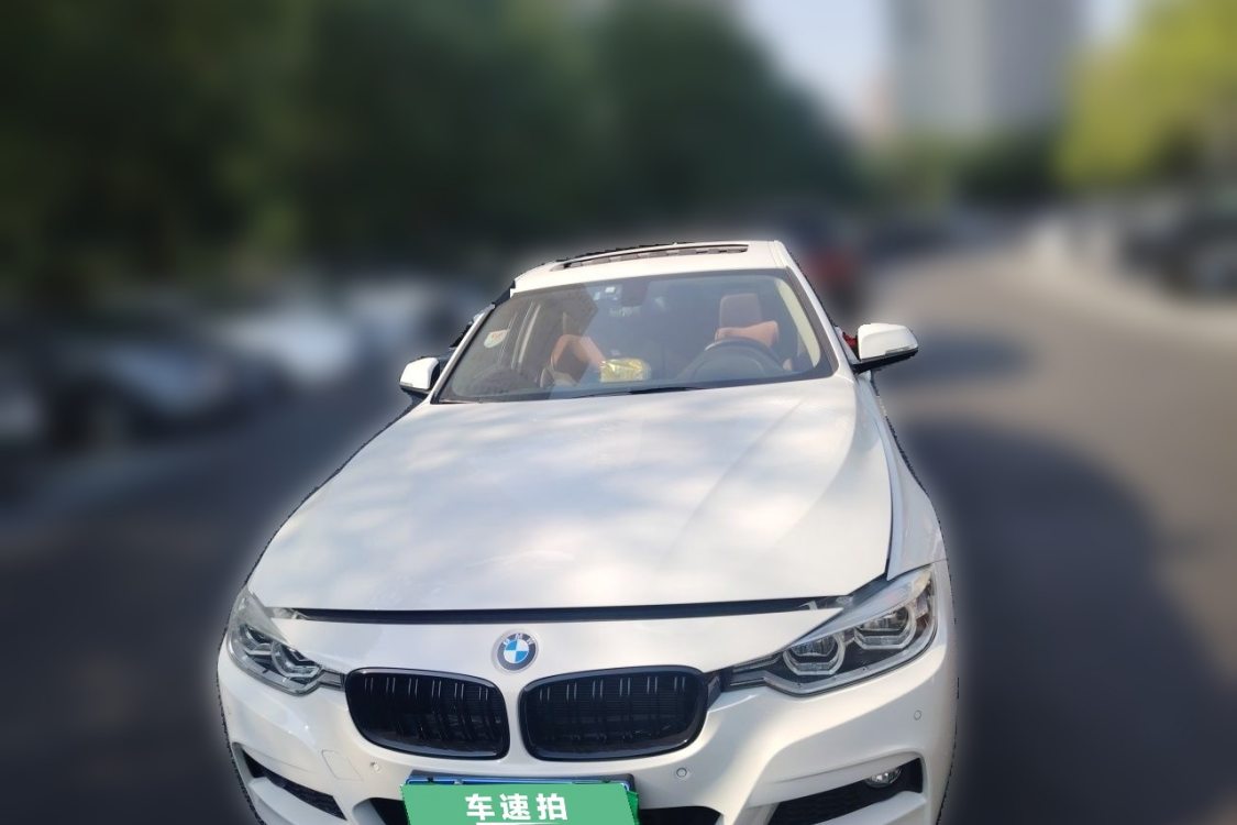 BMW 3 Series 2018 #5 BMW 3 Series 2018 car image #5