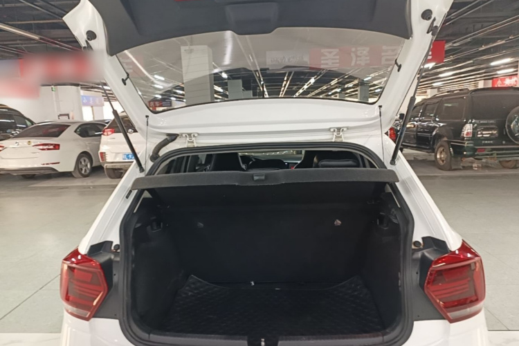 Volkswagen Polo 2020 car image #21
