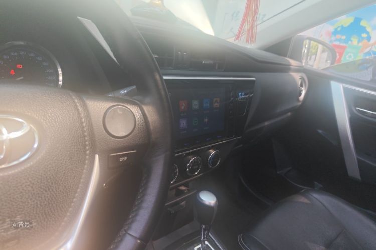 Toyota Corolla 2018 #15 Toyota Corolla 2018 car image #15