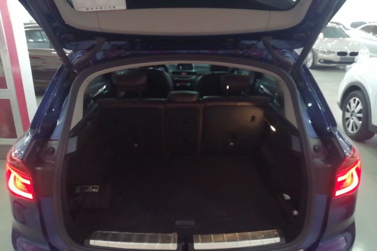 BMW X1 2019 #19 BMW X1 2019 imagem de carro #19