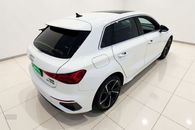 Audi A3 2024 car image #7