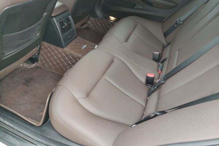 BMW 3 Series 2019 #13 BMW 3 Series 2019 immagine di auto #13