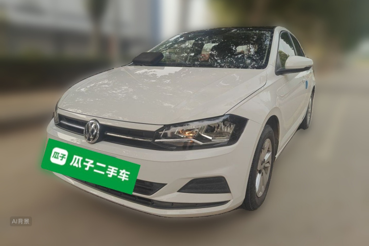 Volkswagen Polo 2019 car image #2