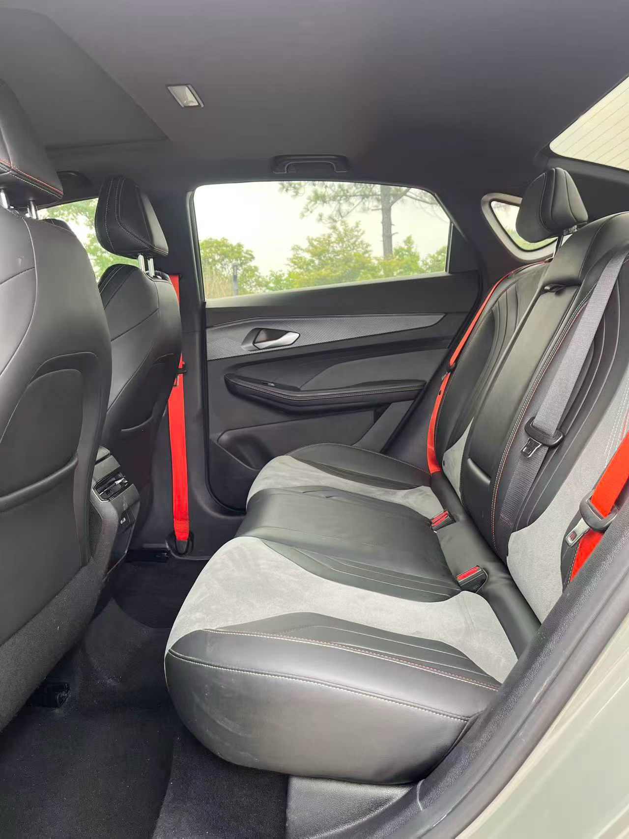 GEELY Binray 2022 car image #6
