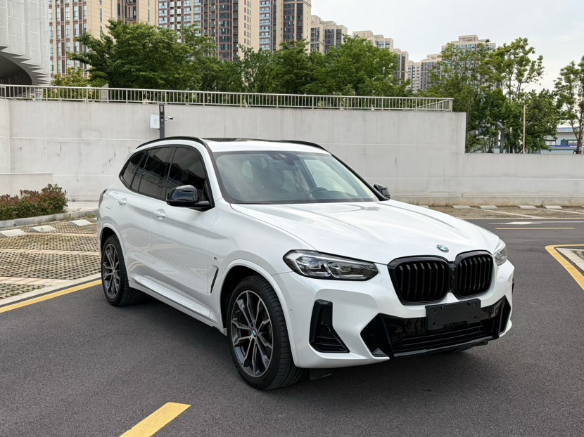 BMW X3 2023 image de voiture 