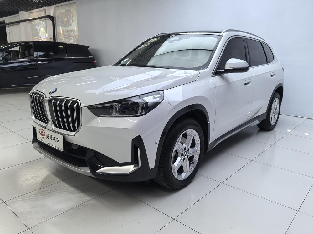 BMW X1 2024 car image 