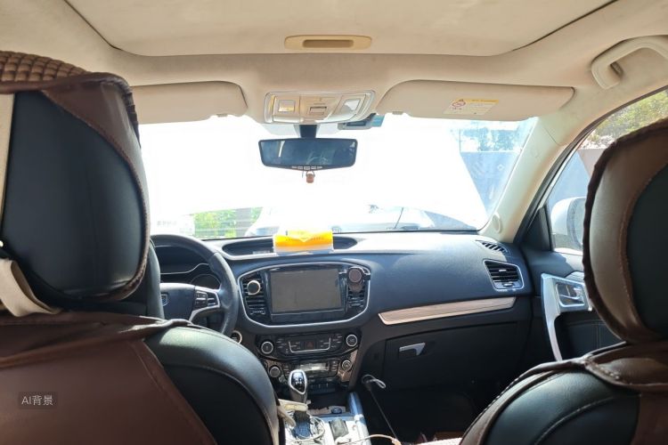 GEELY Vision X6 2018 immagine di auto #20
