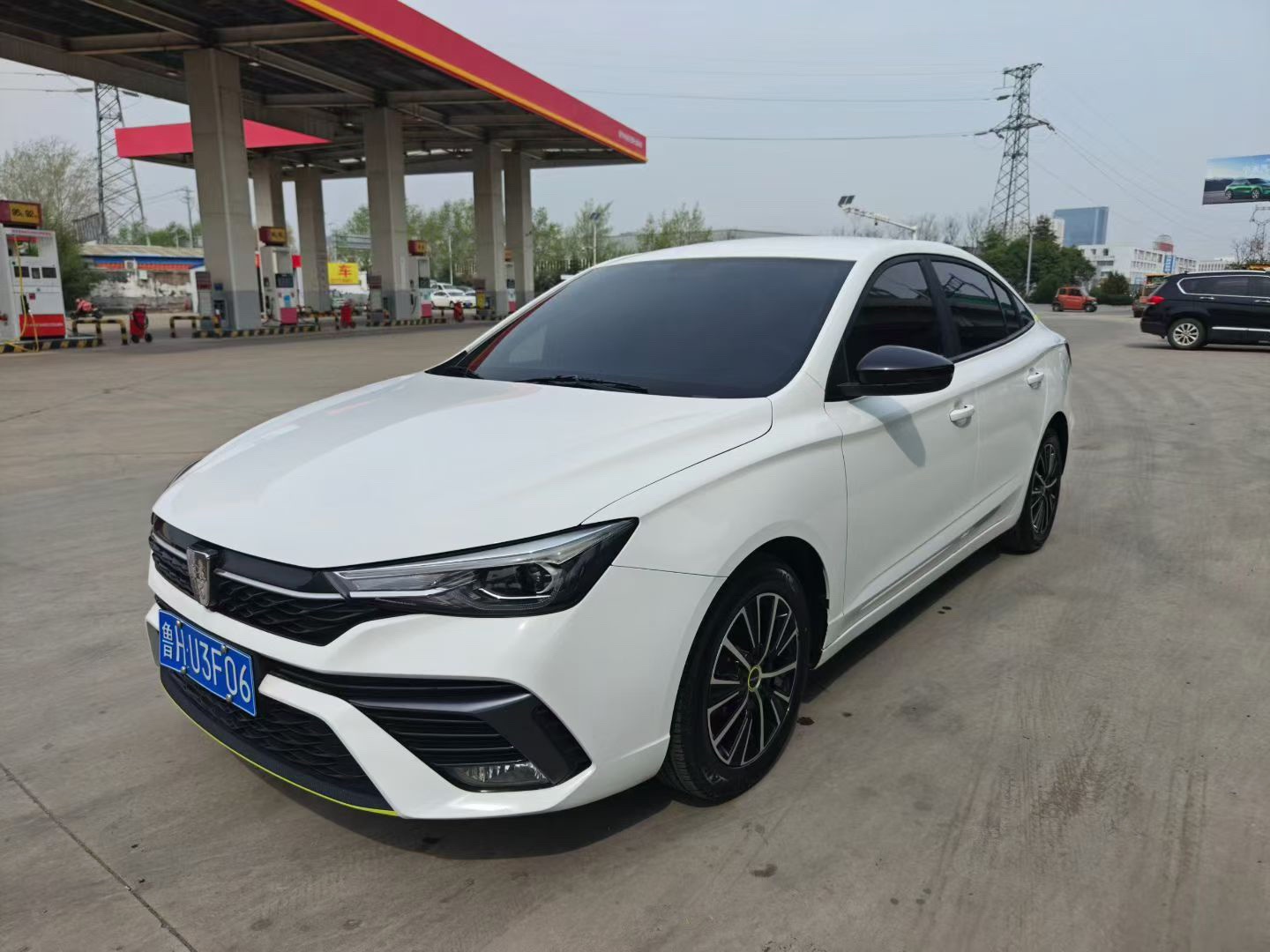 荣威 荣威i5 2023 汽车图片 