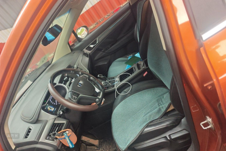 GEELY Emgrand GS 2016 car image #17