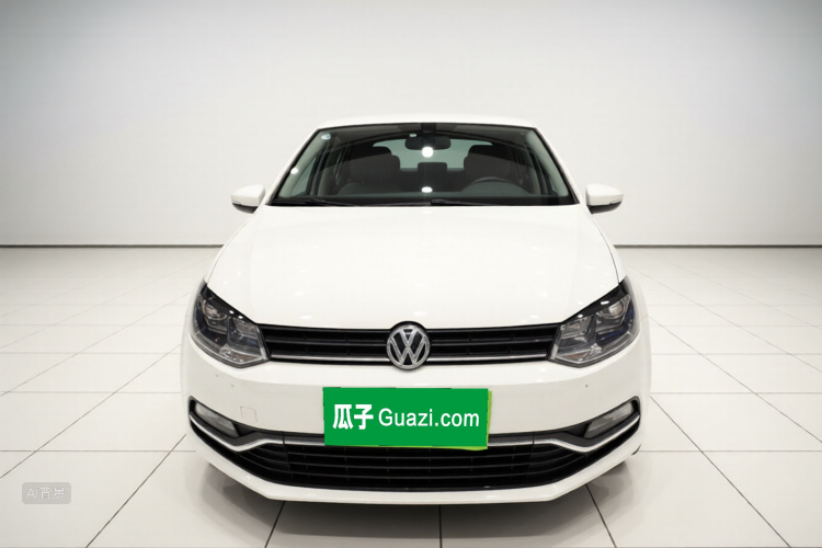 Volkswagen Polo 2017 car image #3