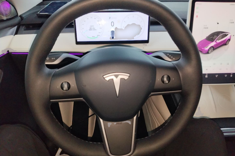Tesla Model Y 2022 #11 Tesla Model Y 2022 car image #11