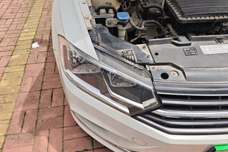 Volkswagen Bora 2016 car image #8