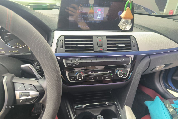 BMW 3 Series 2018 #15 BMW 3 Series 2018 immagine di auto #15
