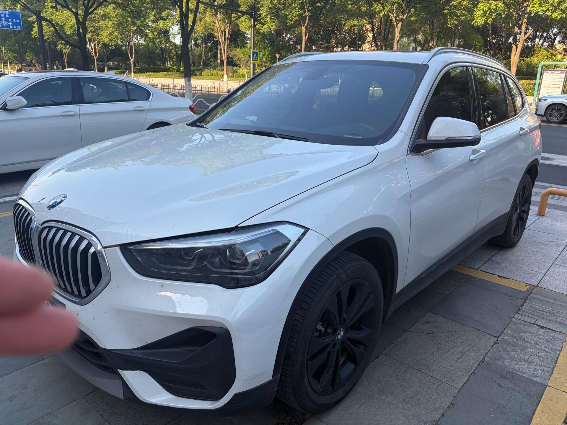 BMW X1 2020 car image 